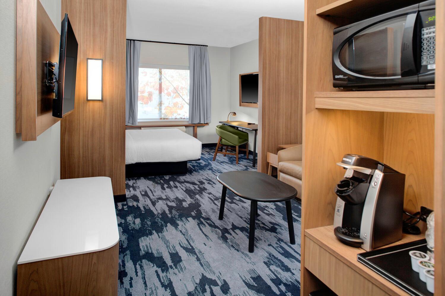 Fairfield By Marriott Inn & Suites เบคลีย์ ภายนอก รูปภาพ